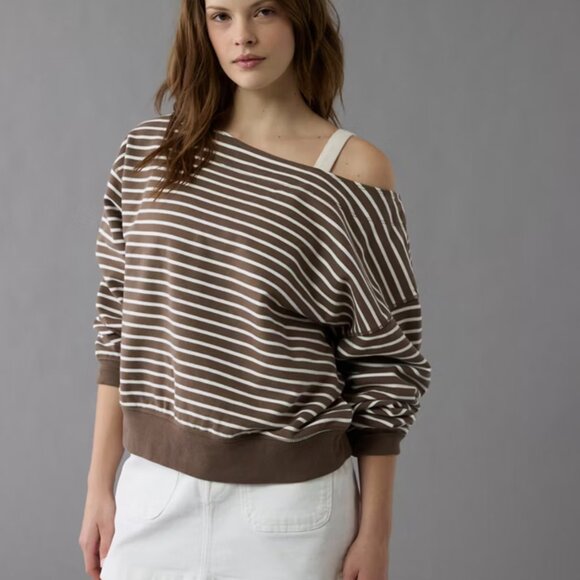 AE off the shoulder sweatshirt - Picture 1 of 3